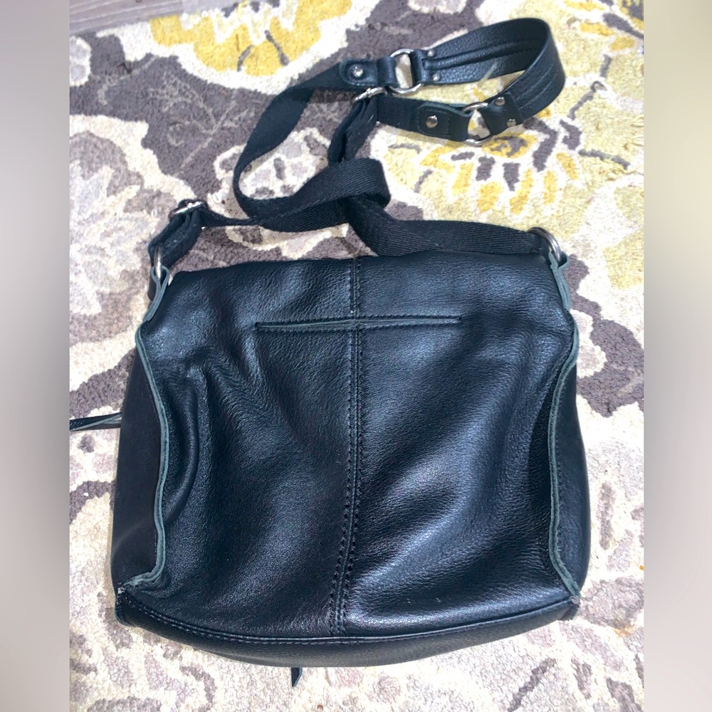 The Sak Black Leather Crossbody Bag - Picture 2 of 3